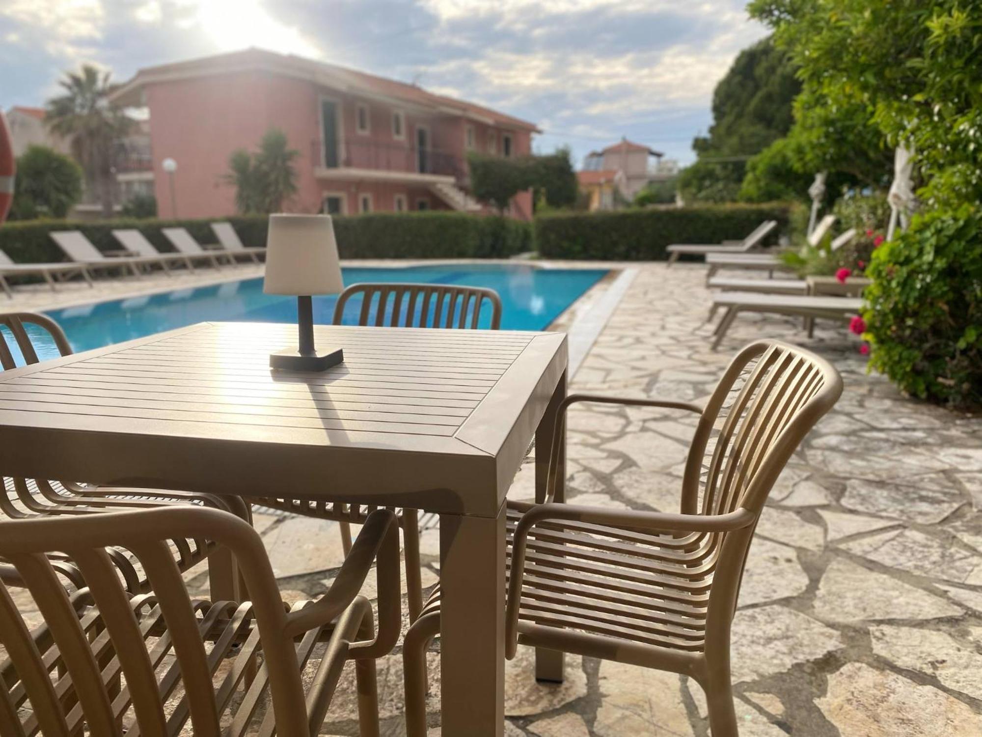 Moulinos Loft Apartment Svoronata Exterior photo